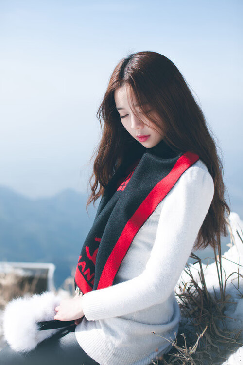 “曼城阵容豪华,誓言捍卫欧冠荣耀”