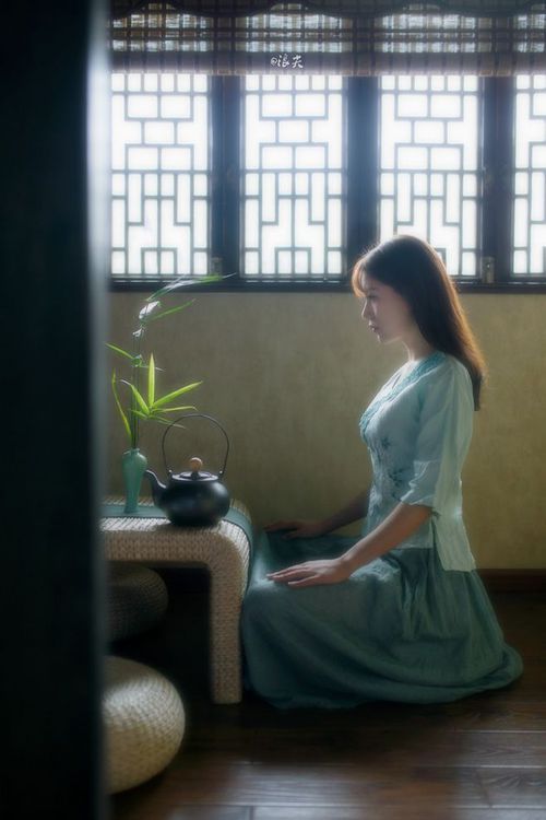 爱游戏官方-中国男篮集训安排紧凑提升战术执行力，中国男篮集训队的情况