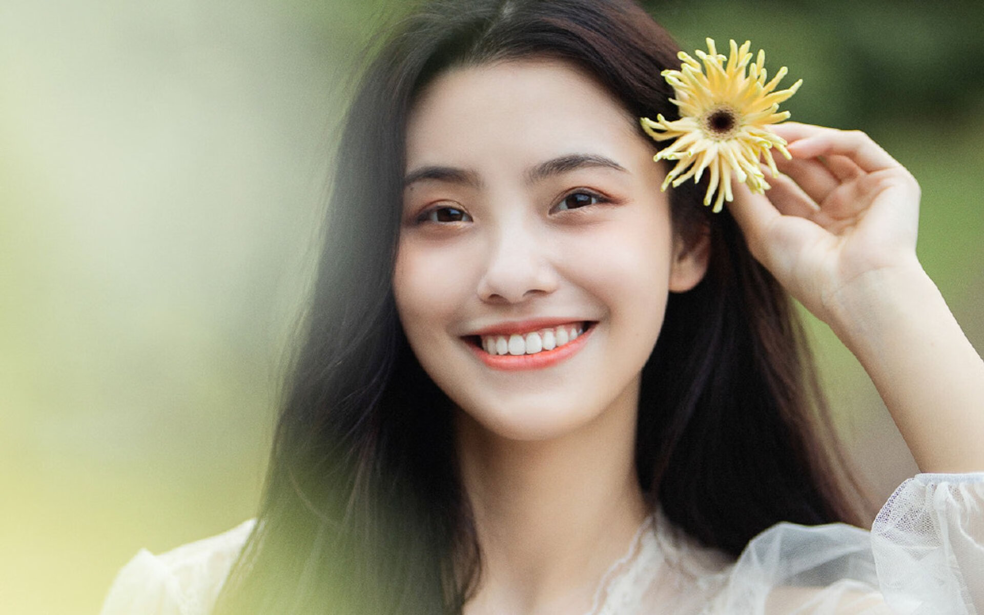 国际足球界注重环保，场馆建设引入绿色环保材料，足球场污染环境吗