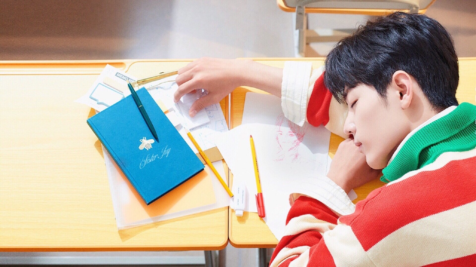 基:全黑队的“防守大师”,每次关键防守都展现出无与伦比的技术