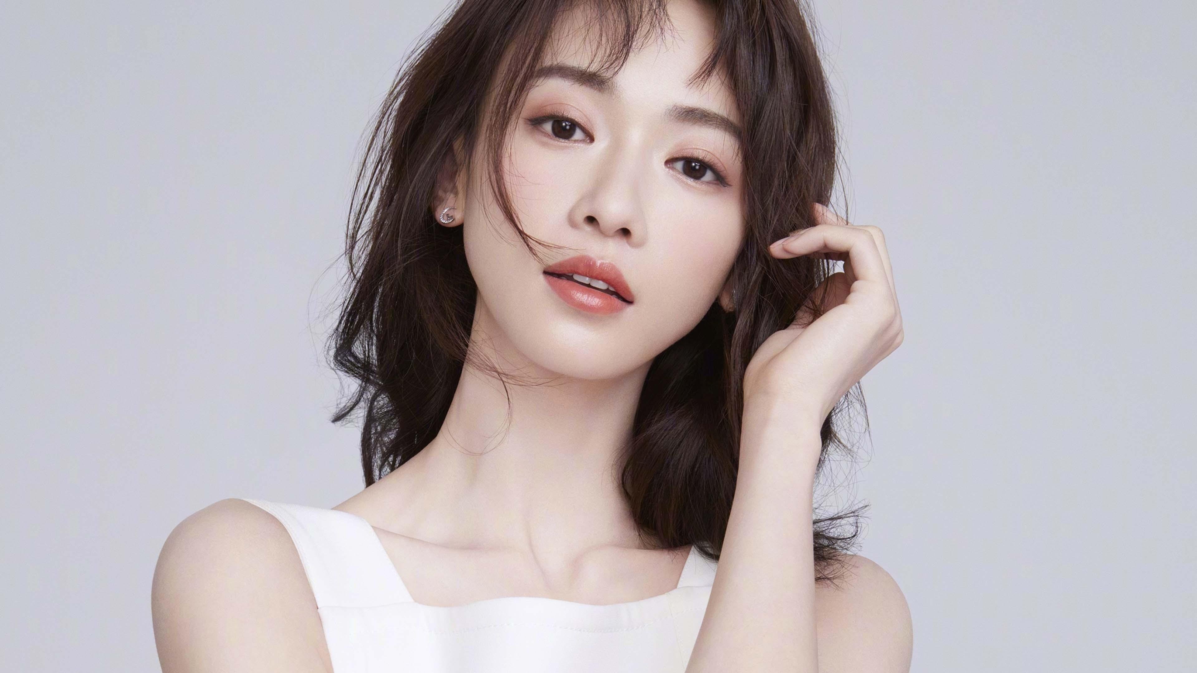 谷爱凌在比赛中展示空中控板能力，谷爱凌cctv