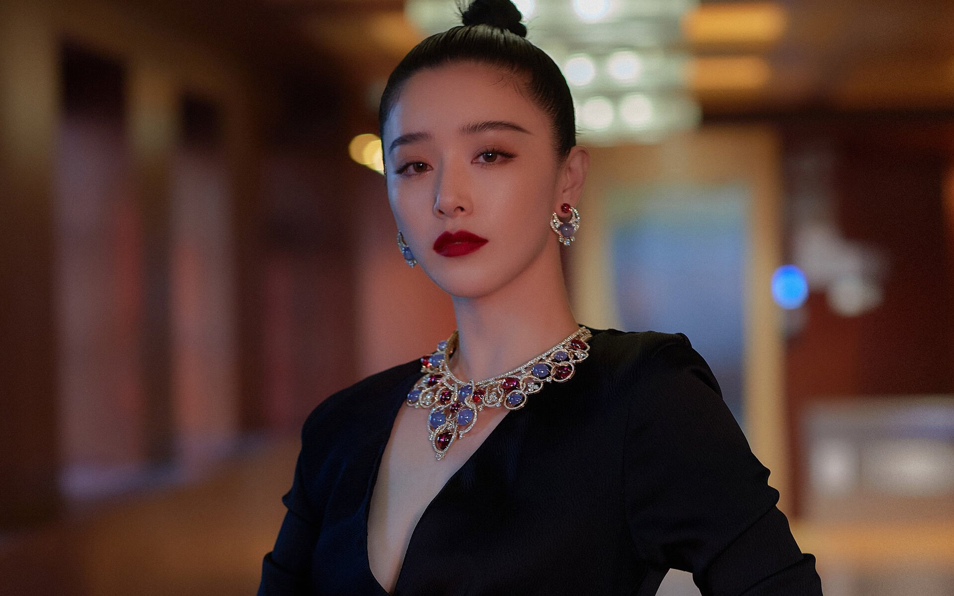 青少年足球运动与智能硬件结合,打造未来运动新生态,青少年足球运动蔚然成风